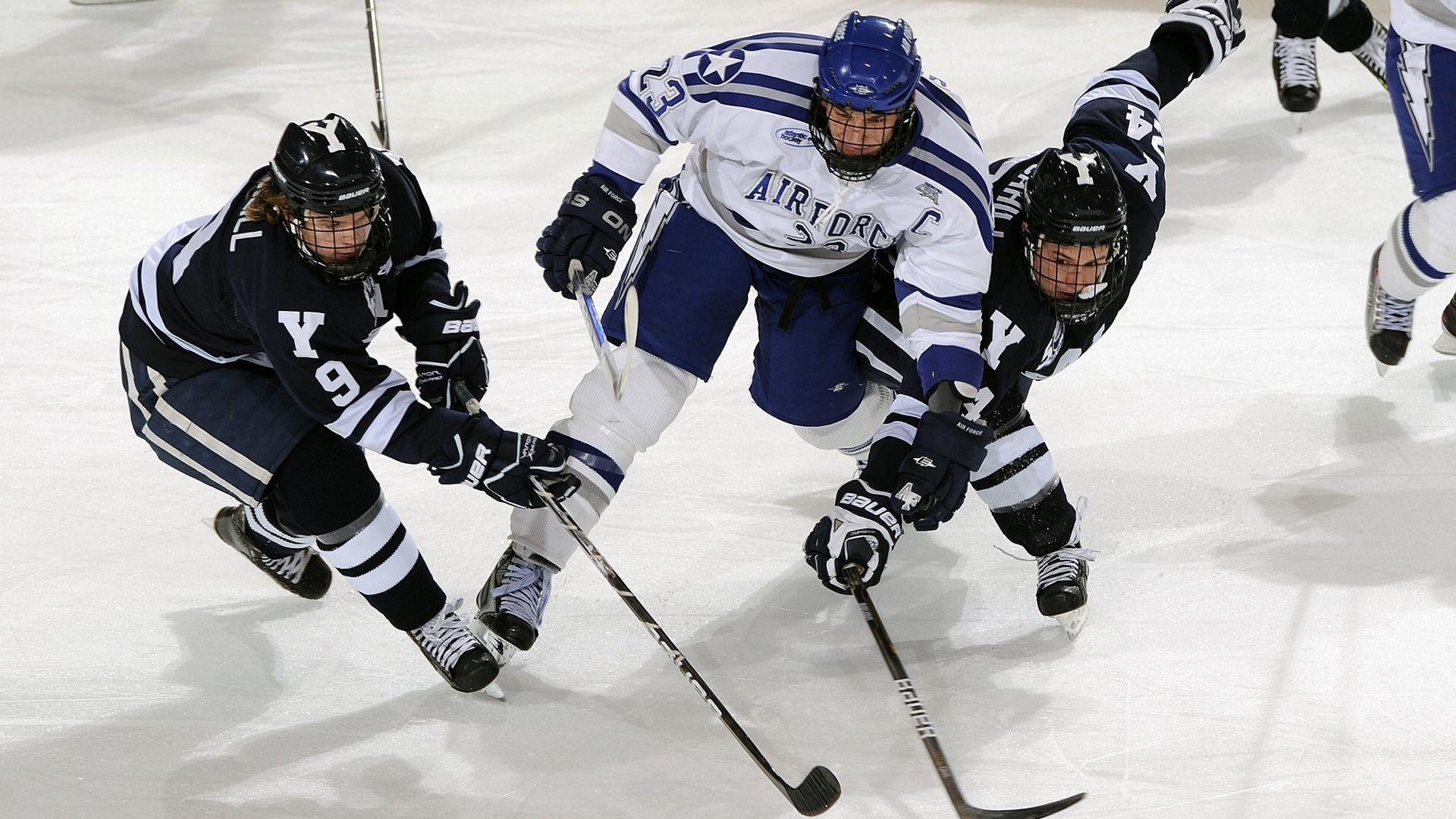 室外岩场首攀挑战 鉴定自然岩壁新线路的荣誉归属